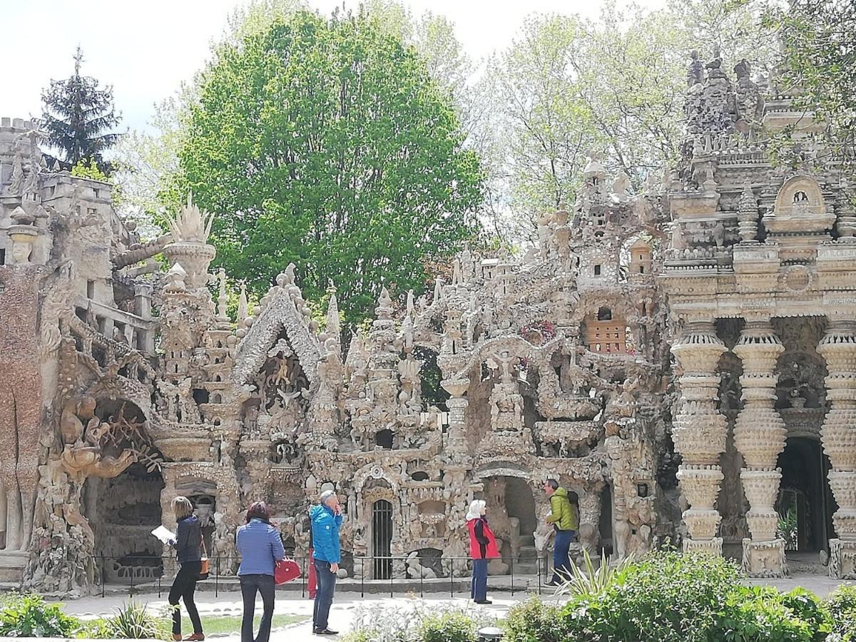 Maison De Vacances Avec Ses Petits Chalets Aouste-sur-Sye Zewnętrze zdjęcie